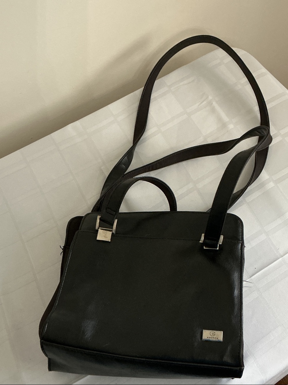 Black shoulder bag purse woman’s